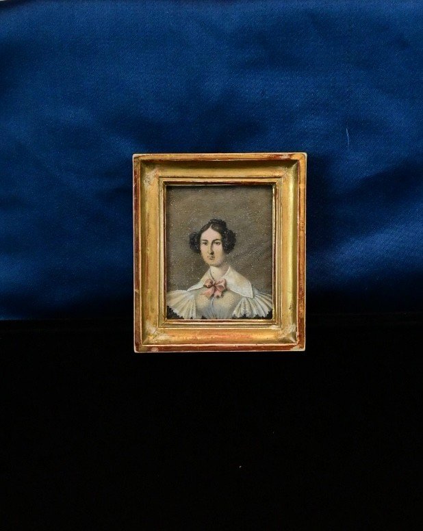 Miniature On Paper Of French Noblewoman - France 1840